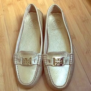 New Gold Tory Burch loafers size 7.5